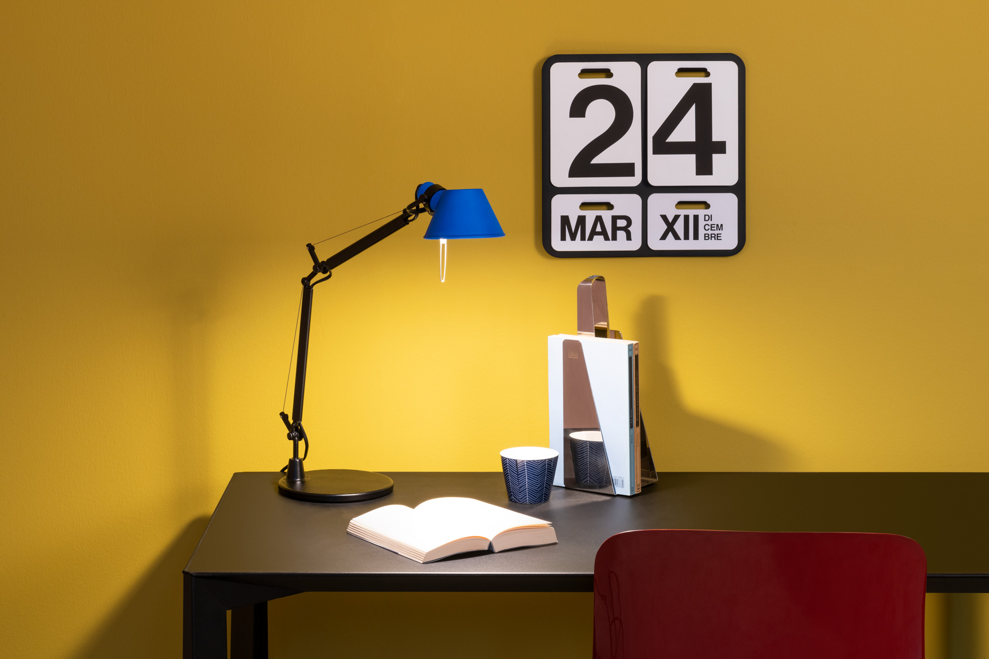 Hintergrundbild ARTEMIDE - Leuchten, die die Lebensqualität erhöhen